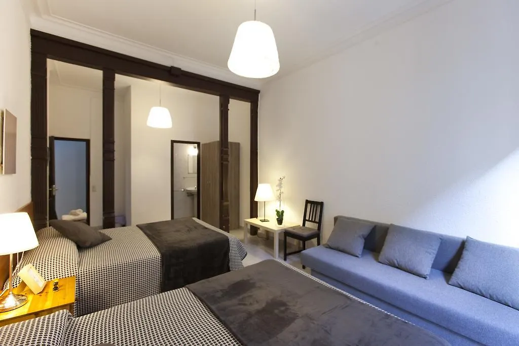 Hostal Dragonflybcn Barcelona Penzion