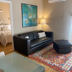 Petit Rosselló Barcelona