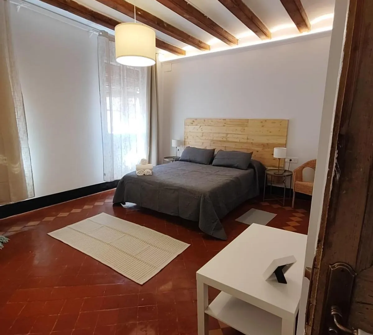 Guest house Hostal Dragonflybcn Barcelona Spain