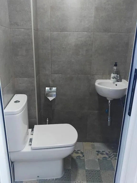 Guest house Hostal Dragonflybcn Barcelona Spain
