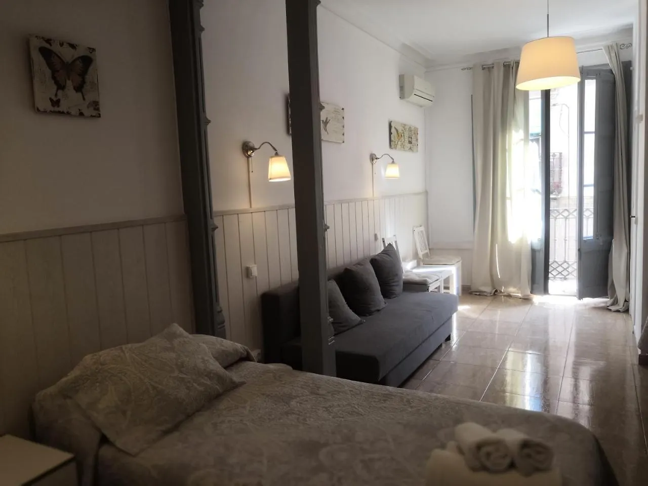 Hostal Dragonflybcn Barcelona 0*,  Spain