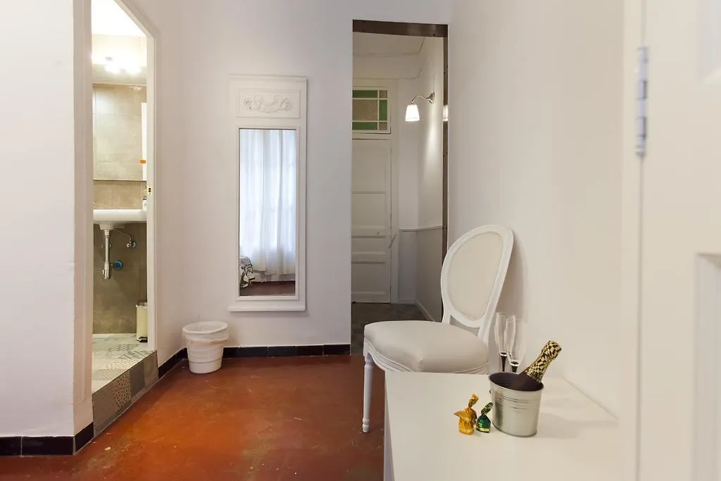 Hostal Dragonflybcn Barcelona