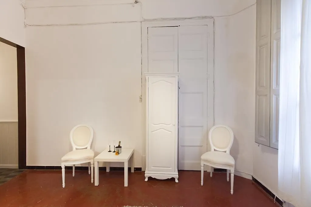 Guest house Hostal Dragonflybcn Barcelona