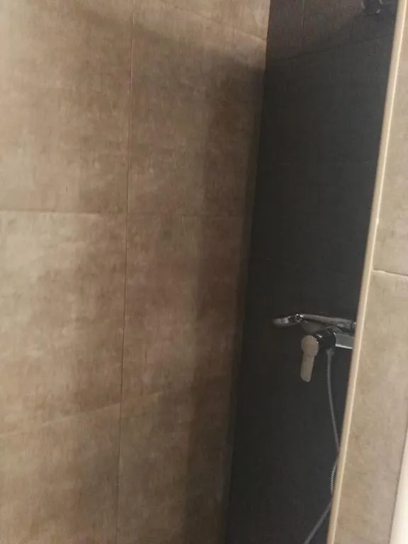 Hostal Dragonflybcn Barcelona Guest house